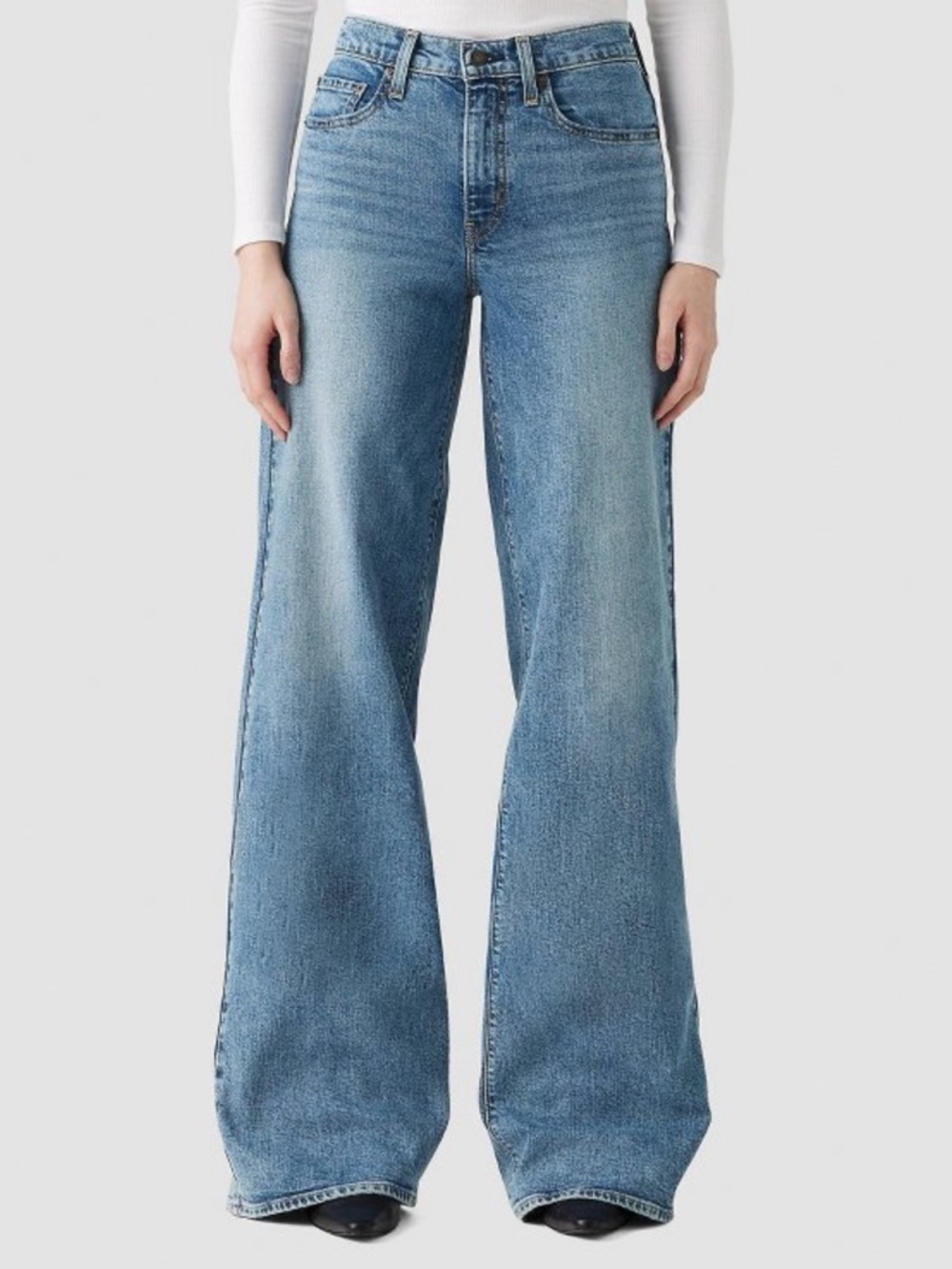 Levi’s Wide-Leg Jeans High-Rise